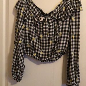 Cropped blouse